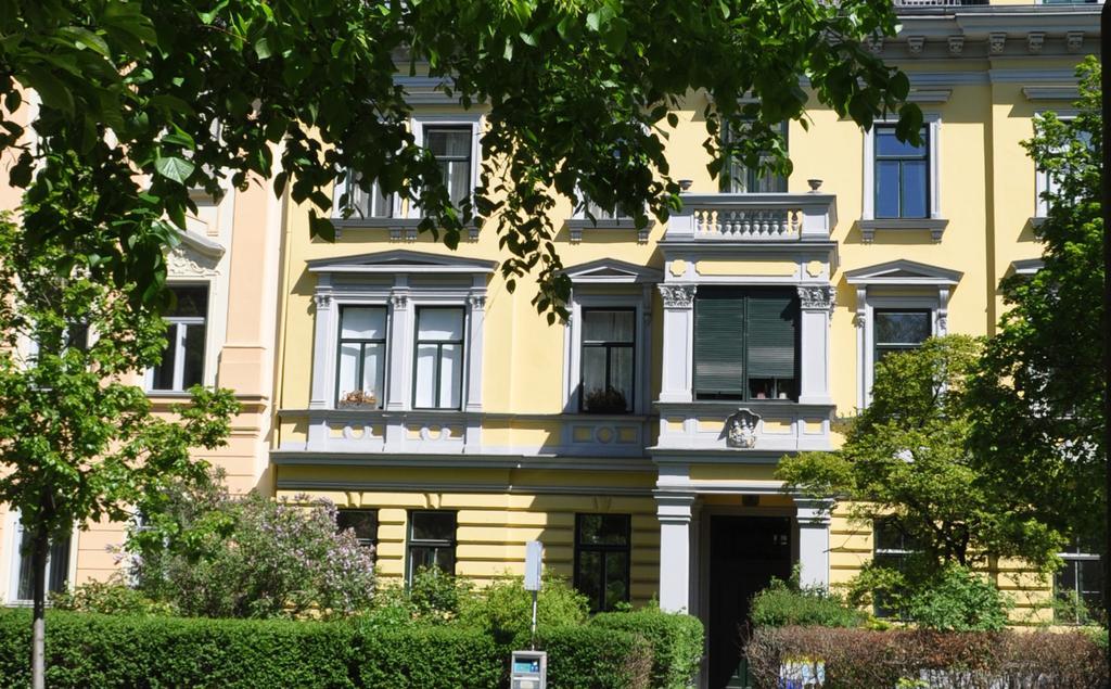 Ferienwohnung Im Univiertel Mit Garten Graz Exterior photo